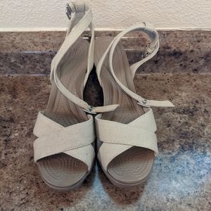 Brand new Crocs brand wedge heels